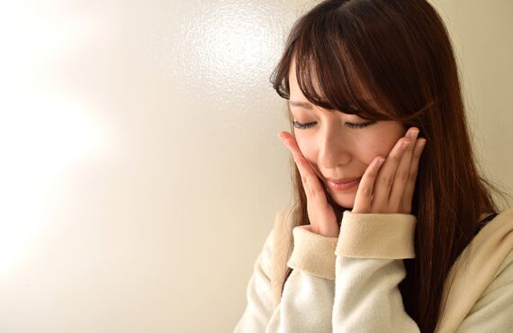 美容整体スクール、35年の本物の技術を伝えます。美容院に行くように小顔矯正に通える、小顔の美容室